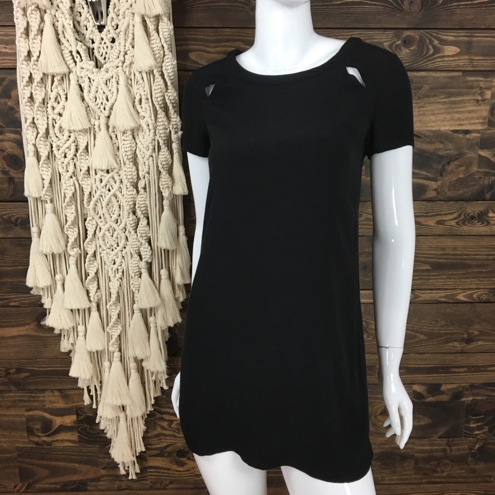 Forever 21 | Slit Shift Dress - Picture 3 of 6